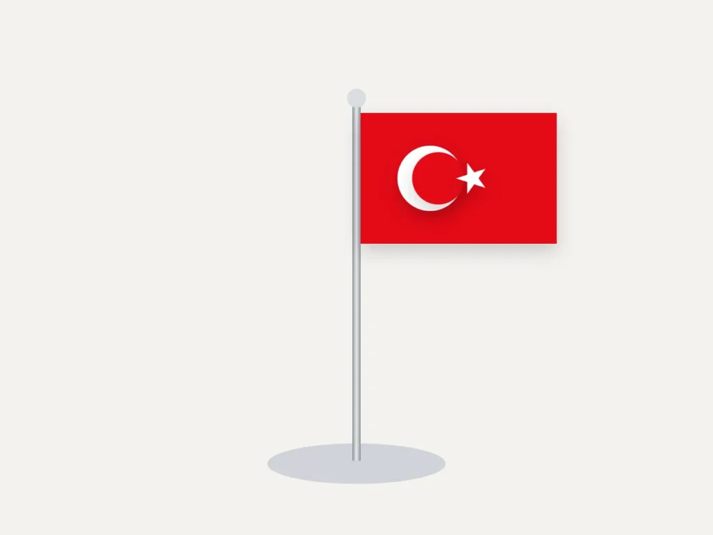 krom masa direğinde küçük Türk bayrağı