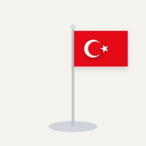 krom masa direğinde küçük Türk bayrağı